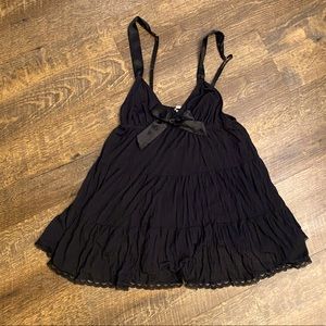 NWOT Victoria’s Secret Black Chemise